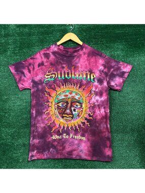 Sublime purple/red Tie-Dye T-Shirt Size Medium